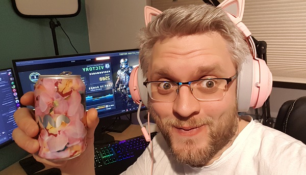 https://www.techtesters.eu/pic/ADVIESHEADSETS/RAZERKITTYLOL.jpg https://www.techtesters.eu/pic/ADVIESHEADSETS/RAZERKITTYLOL.jpg