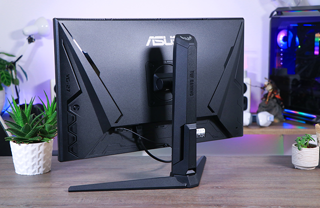 ASUS TUF Gaming VG27AQL1A Review 