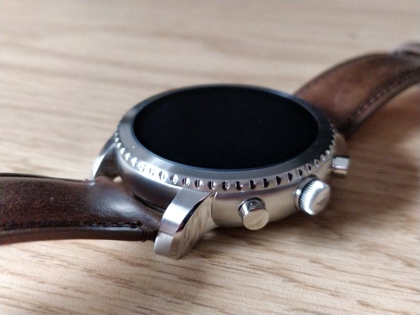 Fossil Q Explorist Review |