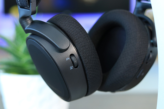 Marxisme Turbine onderhoud Steelseries Arctis 9 review | Techtesters